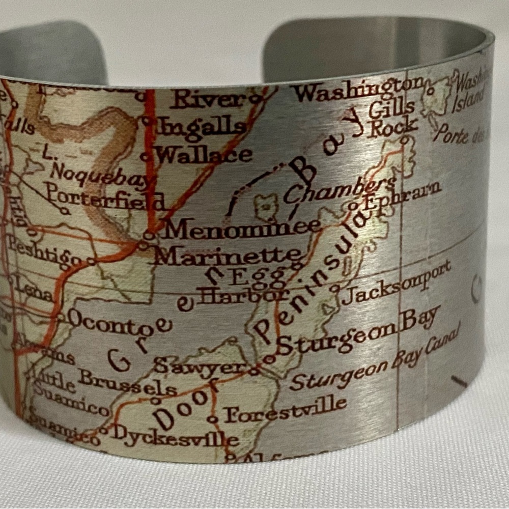 Upper peninsula Michigan/Wisconsin Cuff‎ Map Bracelet
